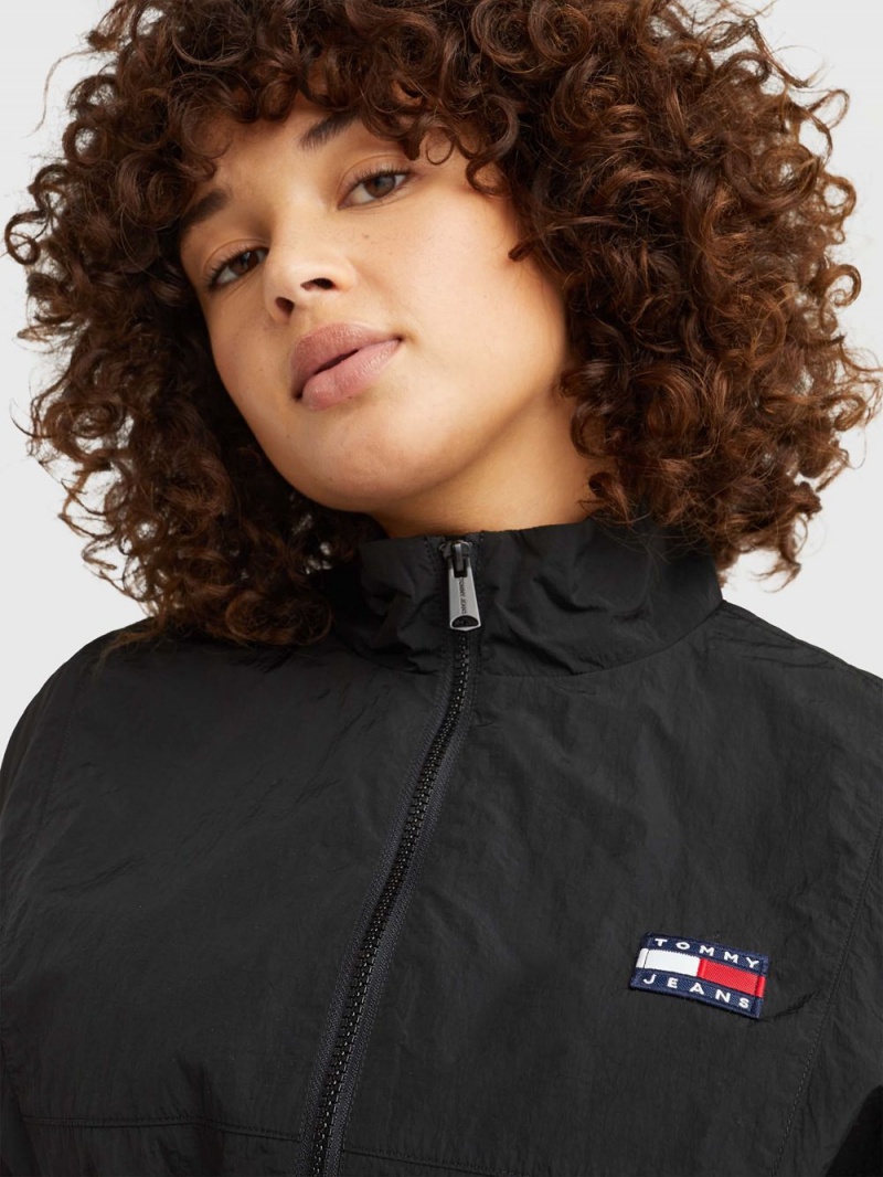 Tommy Hilfiger Curve Badge Cropped Windbreaker Jackor Dam Svarta | 538-TWDLZP